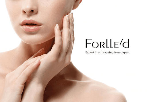 Facial therapy with Forlle'd